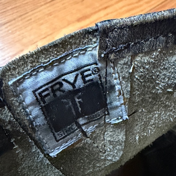 Frye Black Leather grey. - Picture 9 of 9